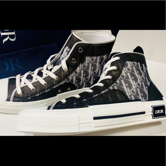 Dior B23 HIGH-TOP
White/Black Dior Oblique Canvas - Picture 4 of 11